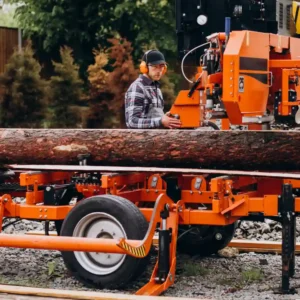 Trabalho rural e florestal: Equipamentos que garantem desempenho e durabilidade 