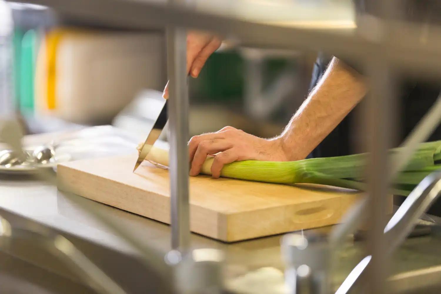 Como a Pintura Industrial é aplicada em cozinhas industriais 